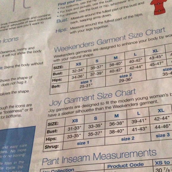 ⭐️HOST PICK ⭐️NWOT Coral slip on flared midi skirt - Picture 4 of 4